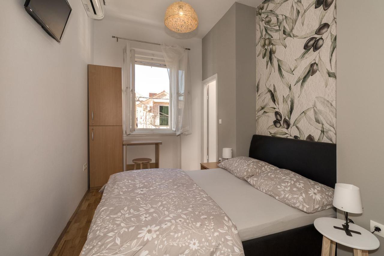 Hostel Split Backpackers Екстериор снимка