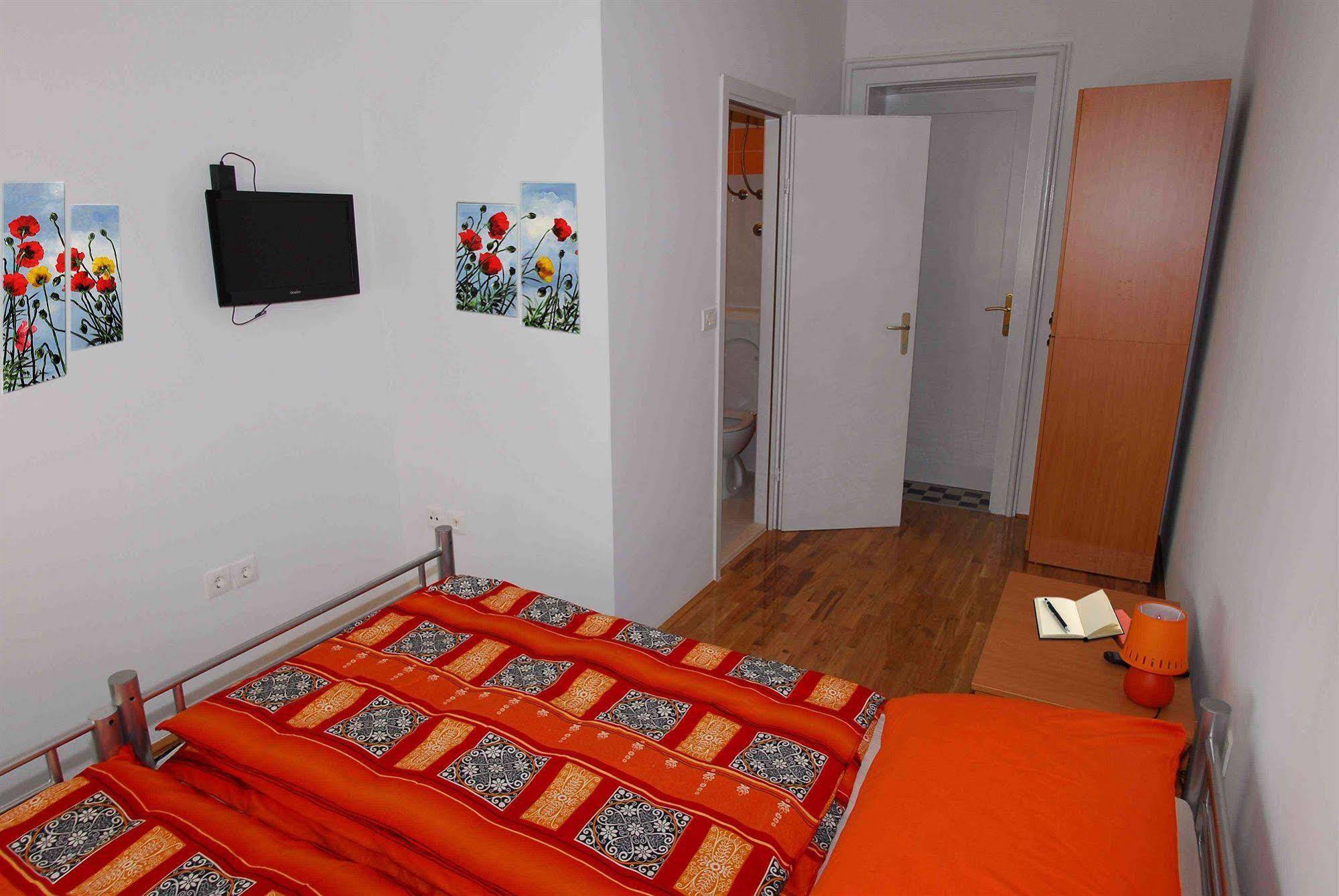 Hostel Split Backpackers Екстериор снимка