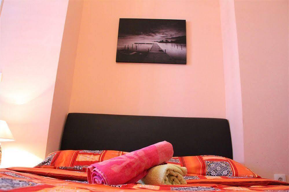 Hostel Split Backpackers Екстериор снимка